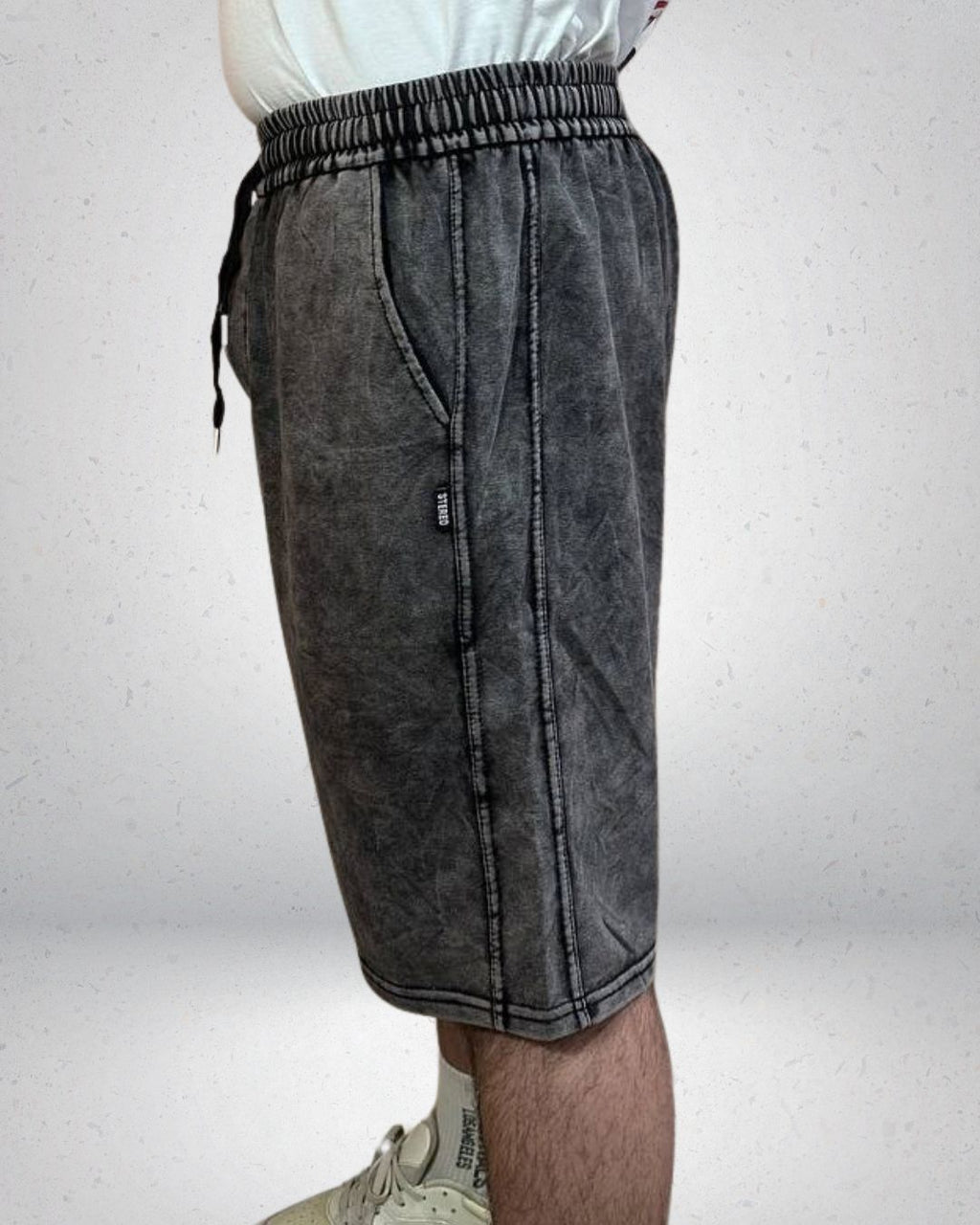 SHORT ACIDWASH NEGRO