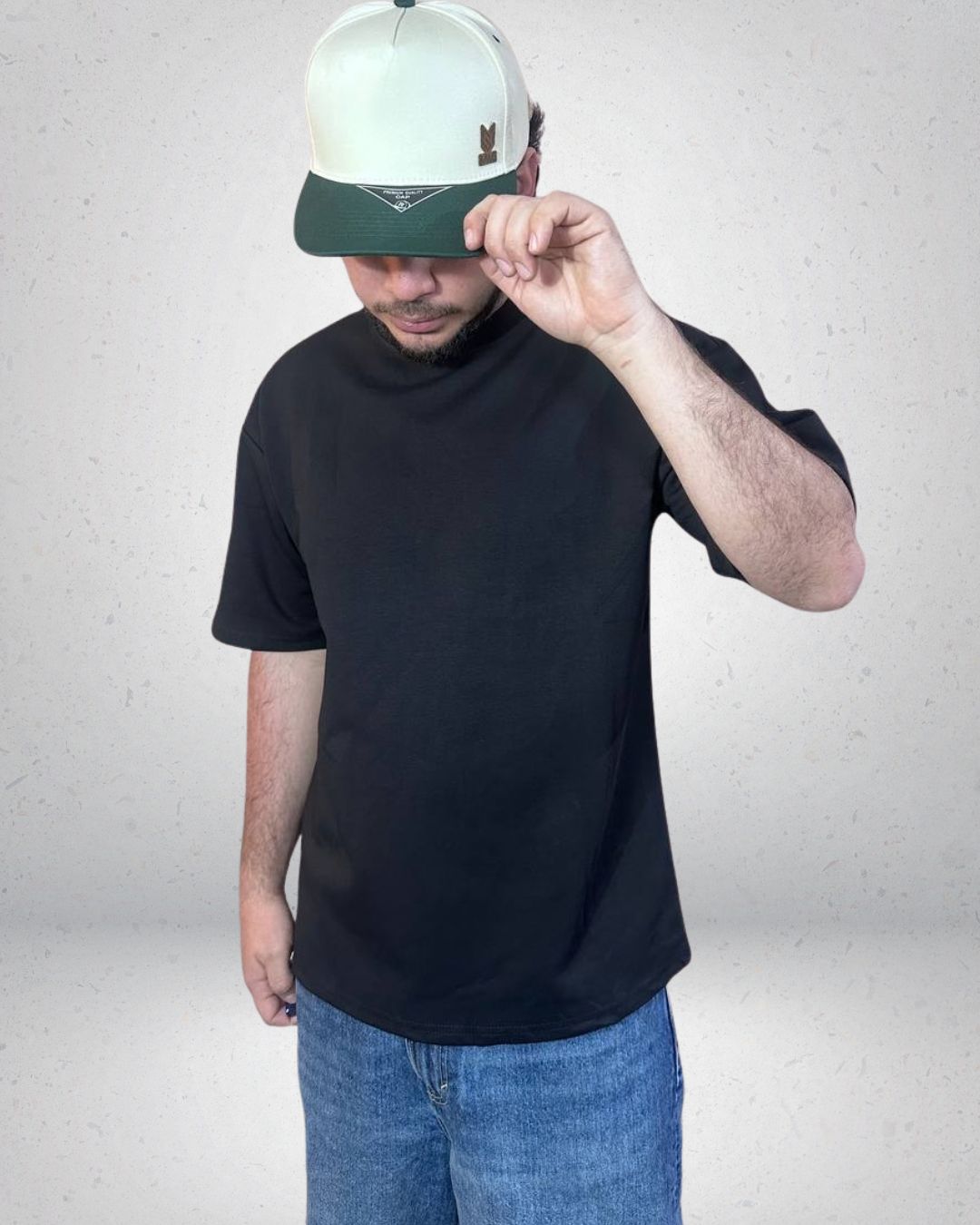 POLERA OVERSIZE ALTO GRAMAJE NEGRA
