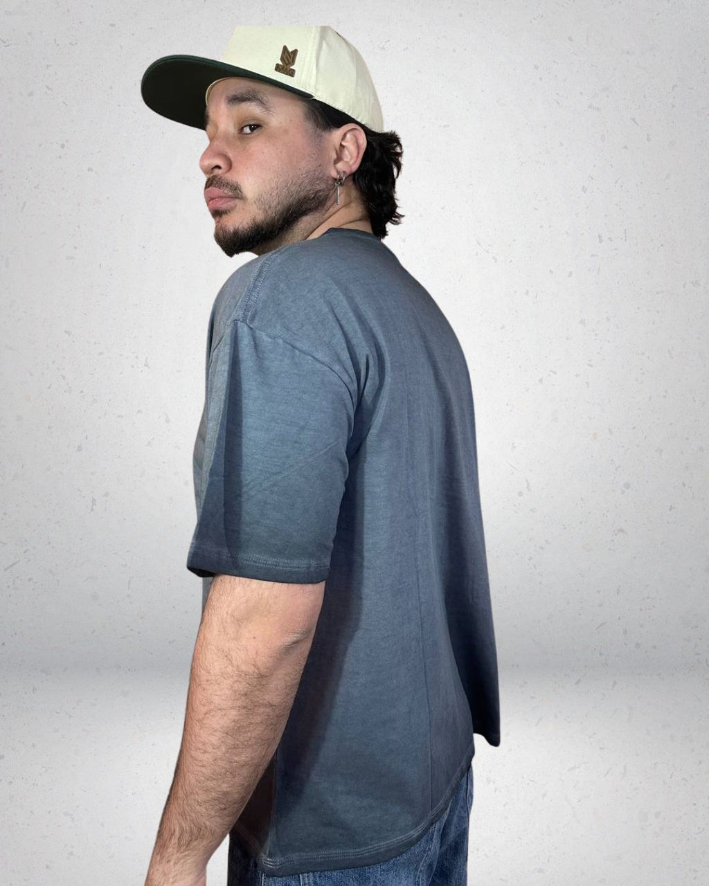 POLERA BOXY FIT ACIDWASH FOCALIZADO AZUL